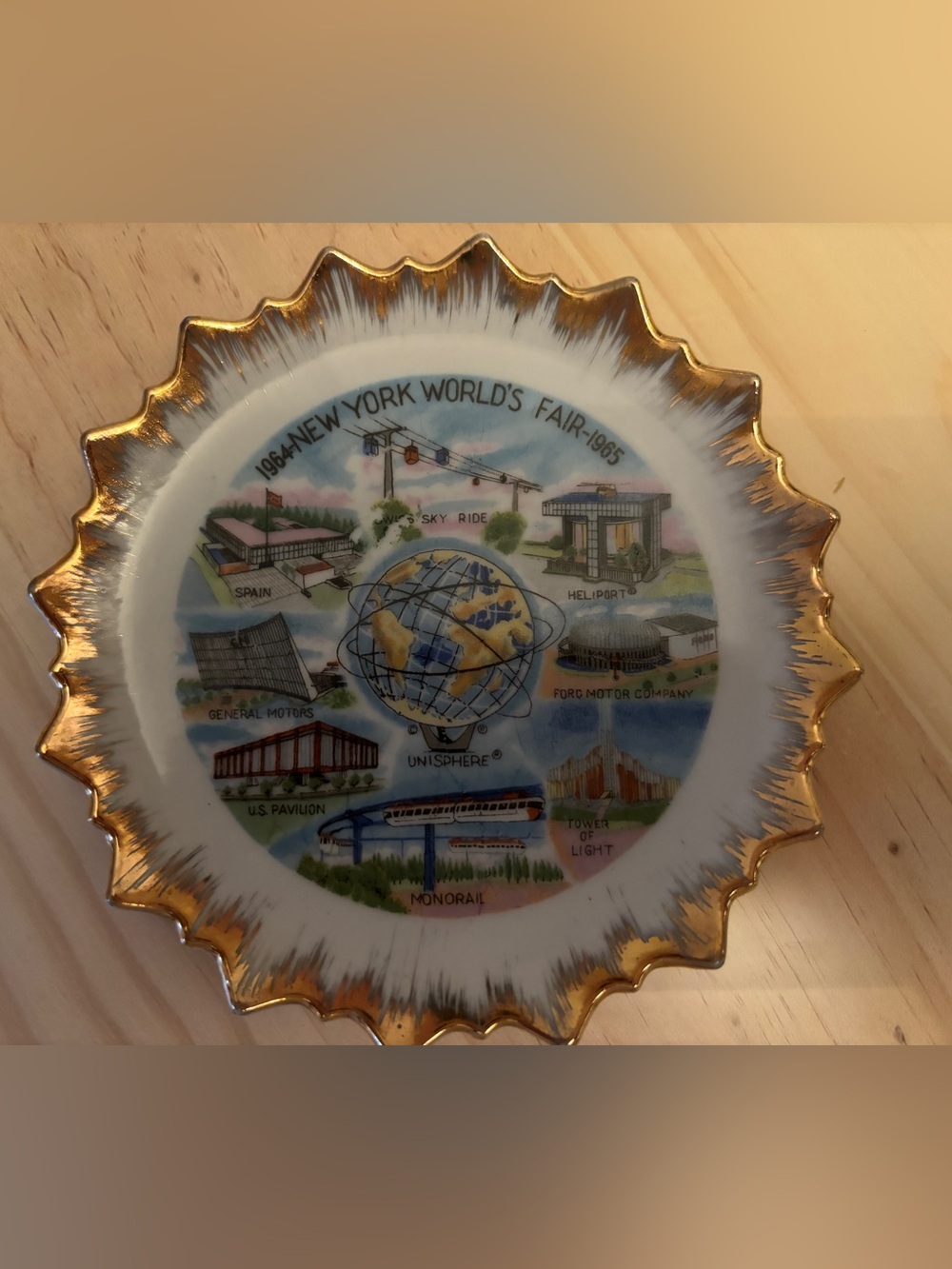 Vintage New York World's Fair 1964-1965 Decorative Plate - Gold Trim